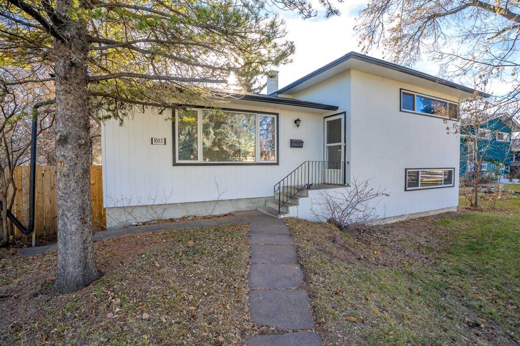 Picture of 1003 75 Avenue SW, Calgary Real Estate Listing