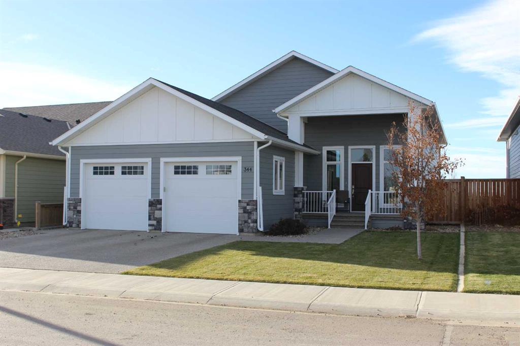 Picture of 344 9 Street , Picture Butte Real Estate Listing