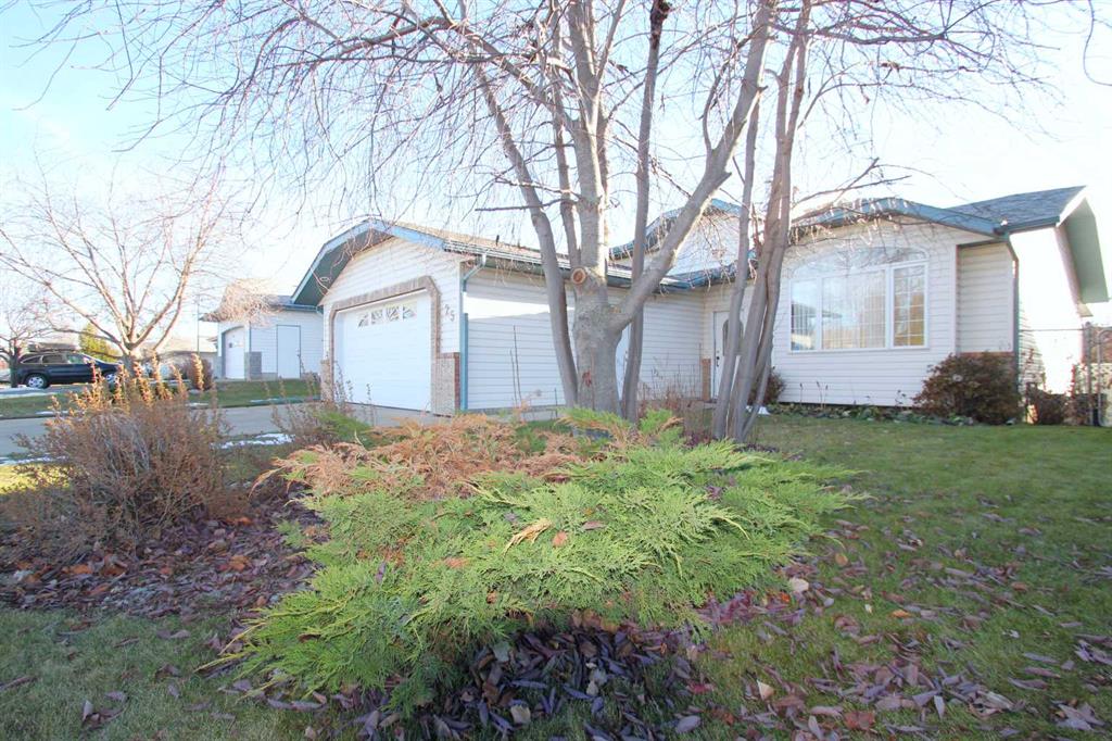 Picture of 25 Kingston Drive , Red Deer Real Estate Listing