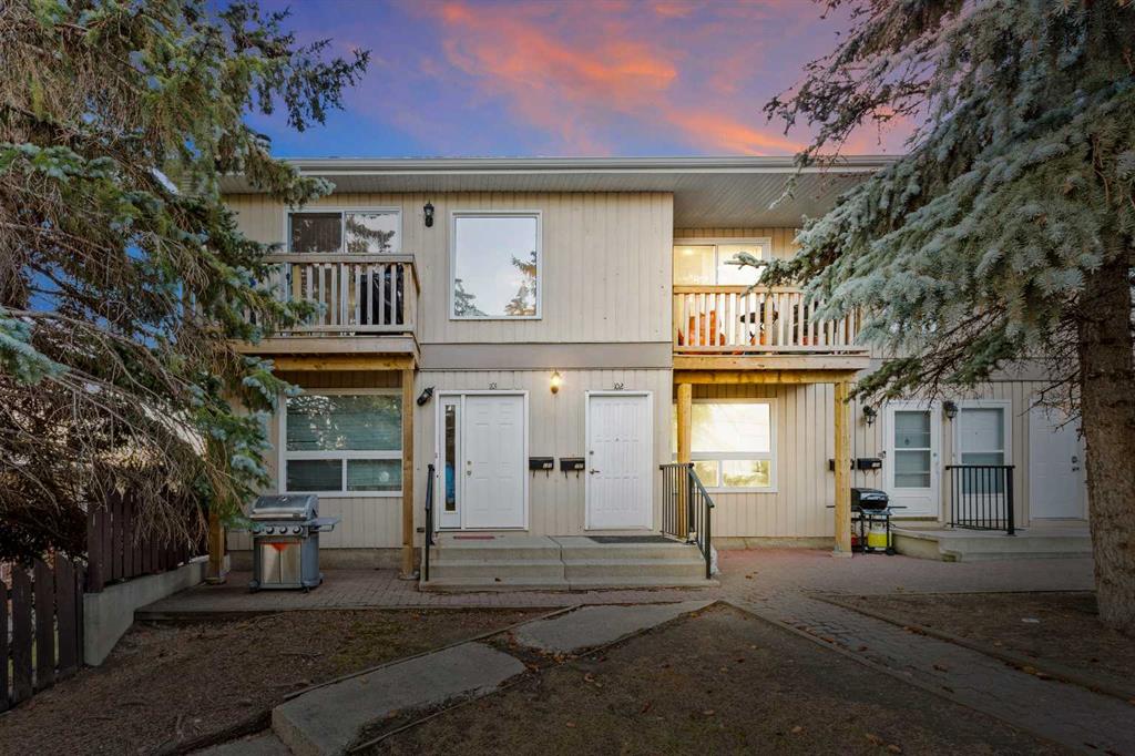 Picture of 102, 219 Huntington Park Bay NW, Calgary Real Estate Listing