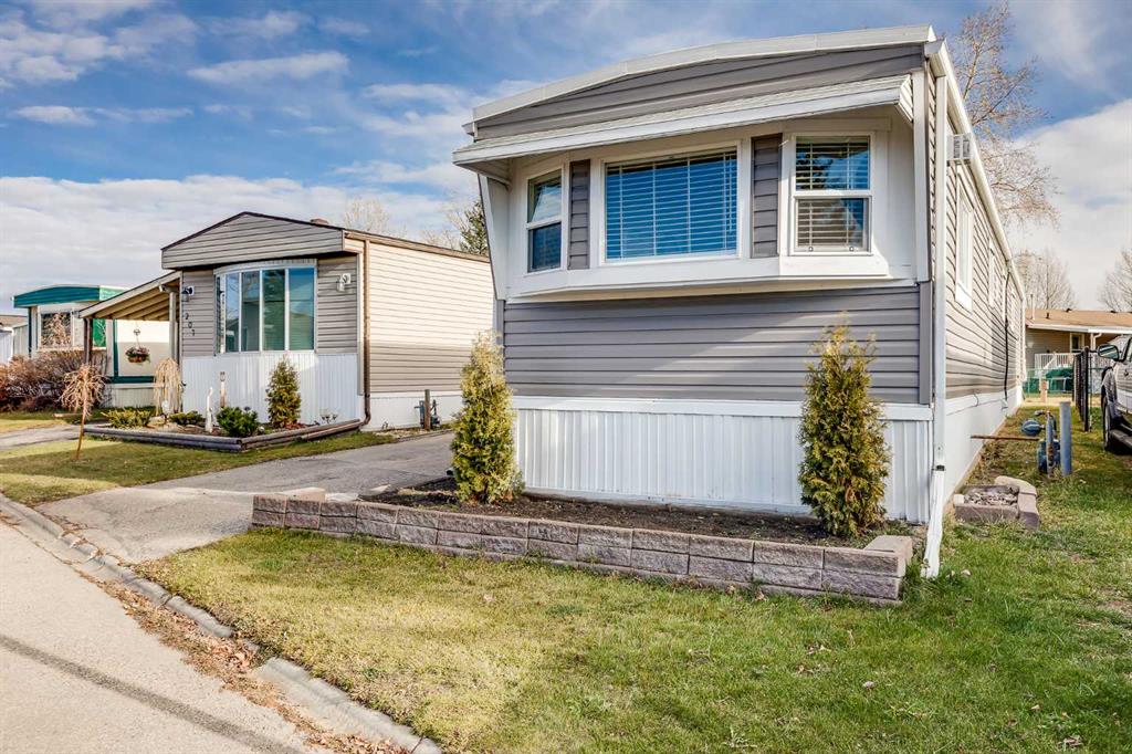 Picture of 208, 99 Arbour Lake Road NW, Calgary Real Estate Listing