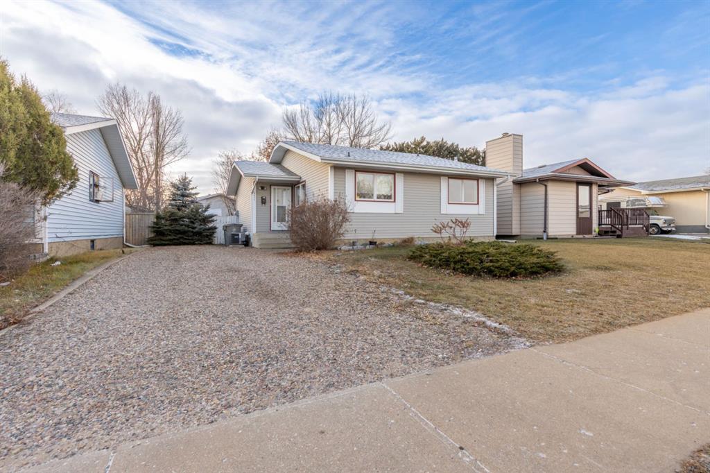Picture of 4611 32 Street , Lloydminster Real Estate Listing