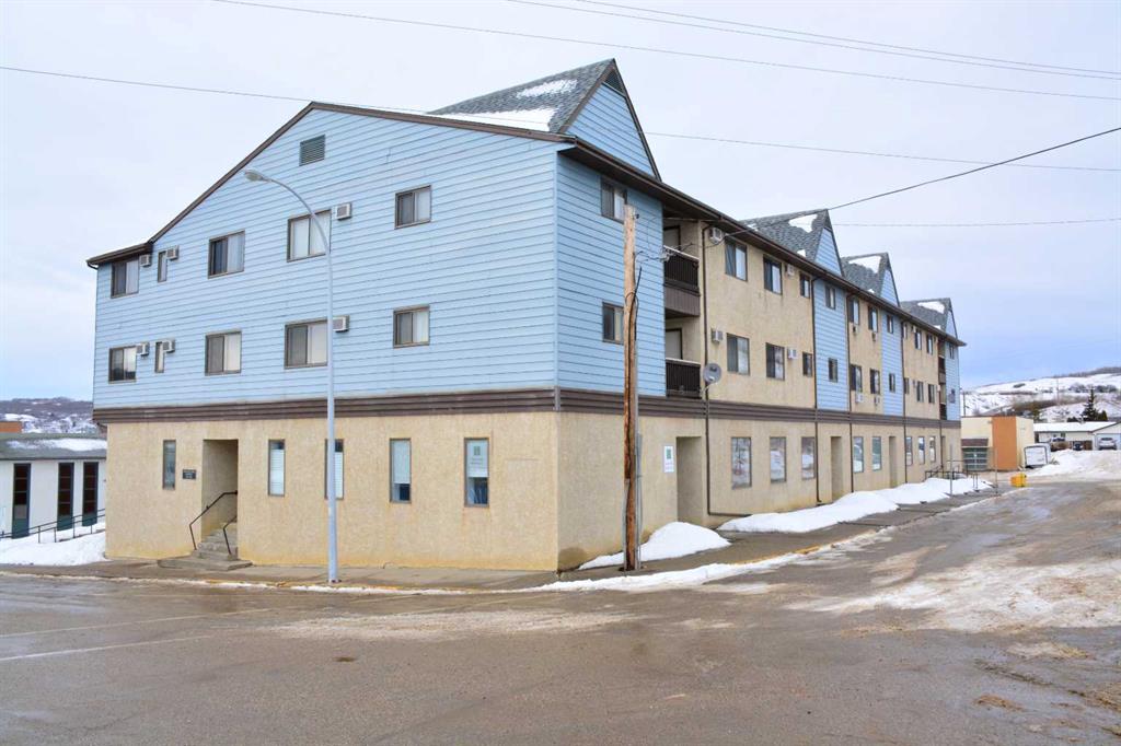 Picture of 9930 102 Street , Peace River Real Estate Listing