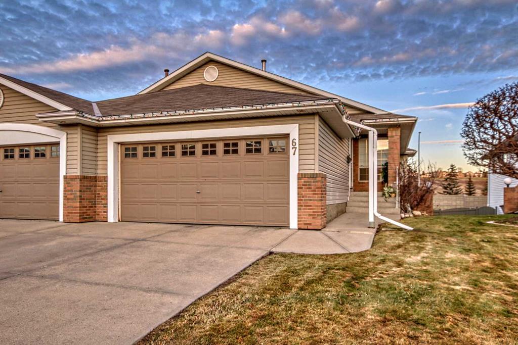 Picture of 67 Hidden Valley Green NW, Calgary Real Estate Listing