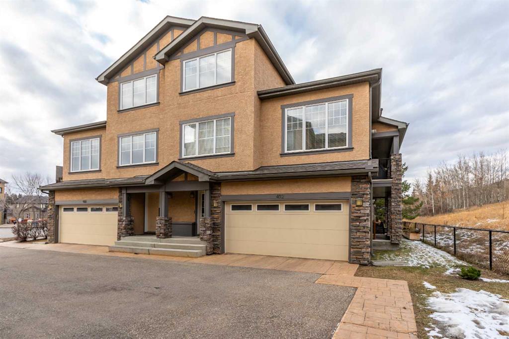 Picture of 402, 10 Discovery Ridge Hill SW, Calgary Real Estate Listing