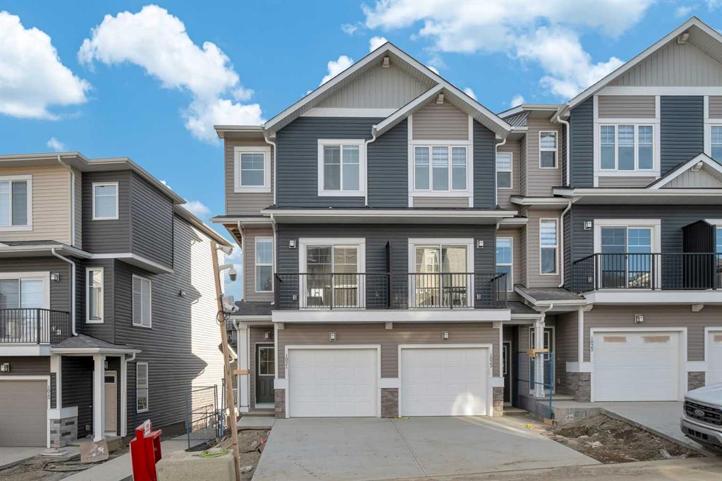Picture of 1021 Sage Hill Grove NW, Calgary Real Estate Listing