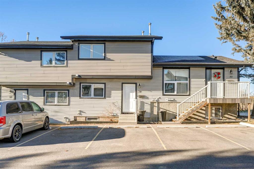 Picture of 34, 51 Big Hill Way SE, Airdrie Real Estate Listing