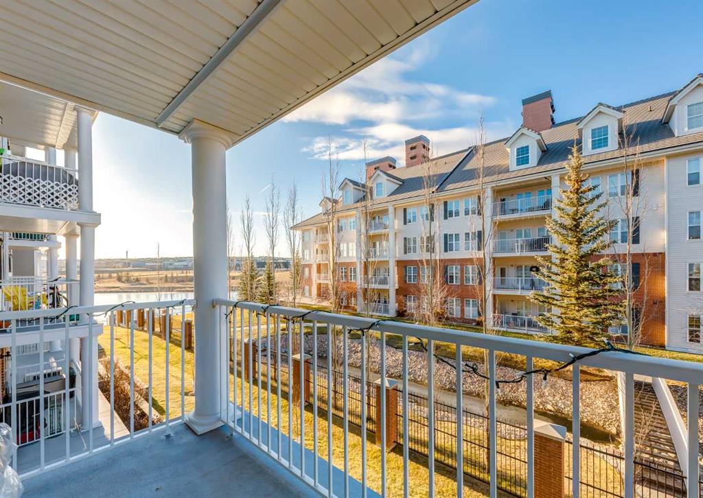 Picture of 3206, 10 Country Village Park NE, Calgary Real Estate Listing