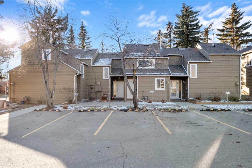 Picture of 103, 829 Coach Bluff Crescent SW, Calgary Real Estate Listing