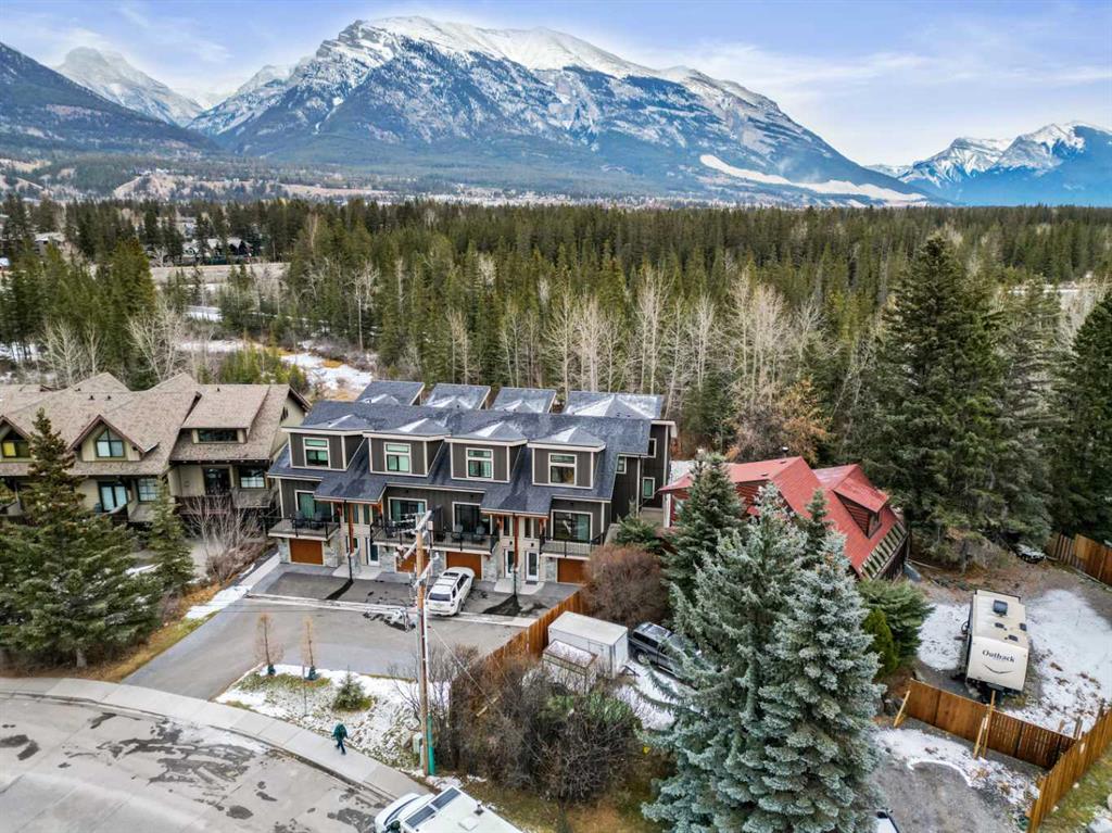 Picture of 104, 103 RUNDLE Drive , Canmore Real Estate Listing