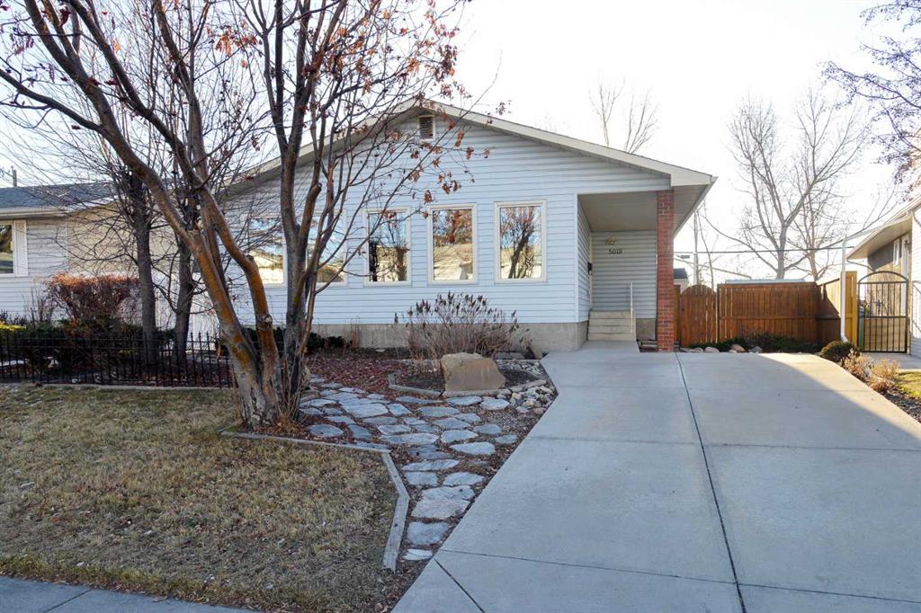 Picture of 5019 40 Avenue SW, Calgary Real Estate Listing