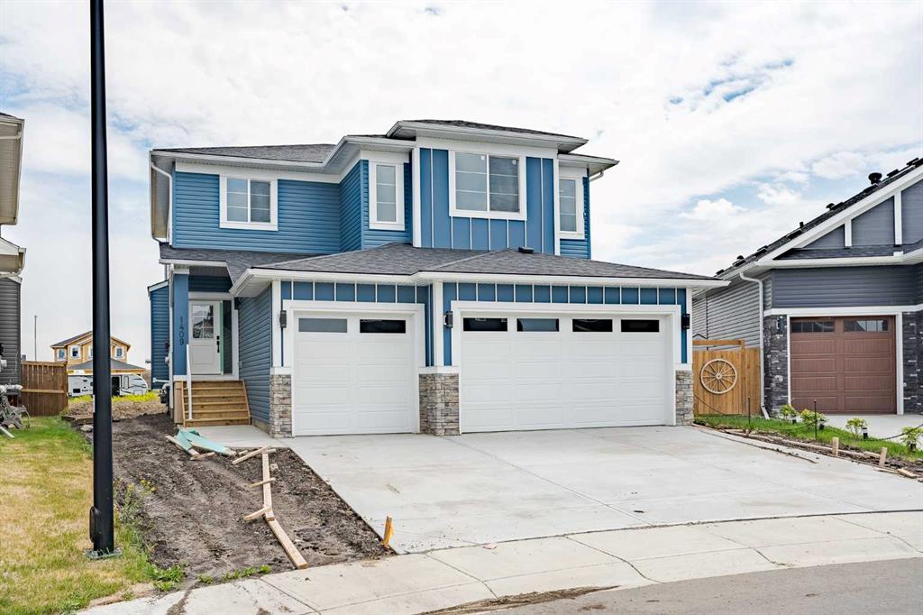 Picture of 1409 Price Close , Carstairs Real Estate Listing