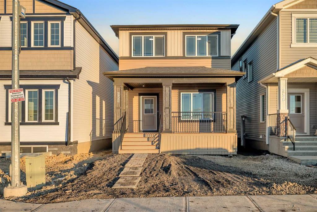 Picture of 252 cornerbrook Drive NE, Calgary Real Estate Listing
