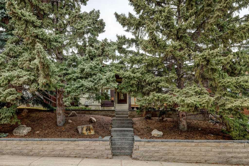 Picture of 64 Bermondsey Court NW, Calgary Real Estate Listing