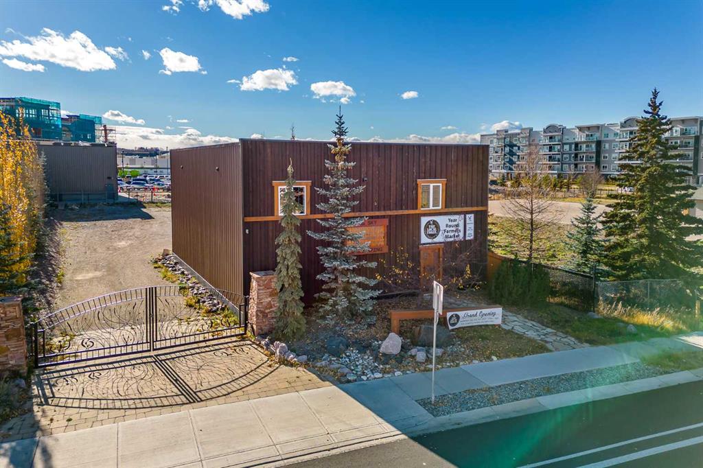 Picture of 365 Railway Street W, Cochrane Real Estate Listing