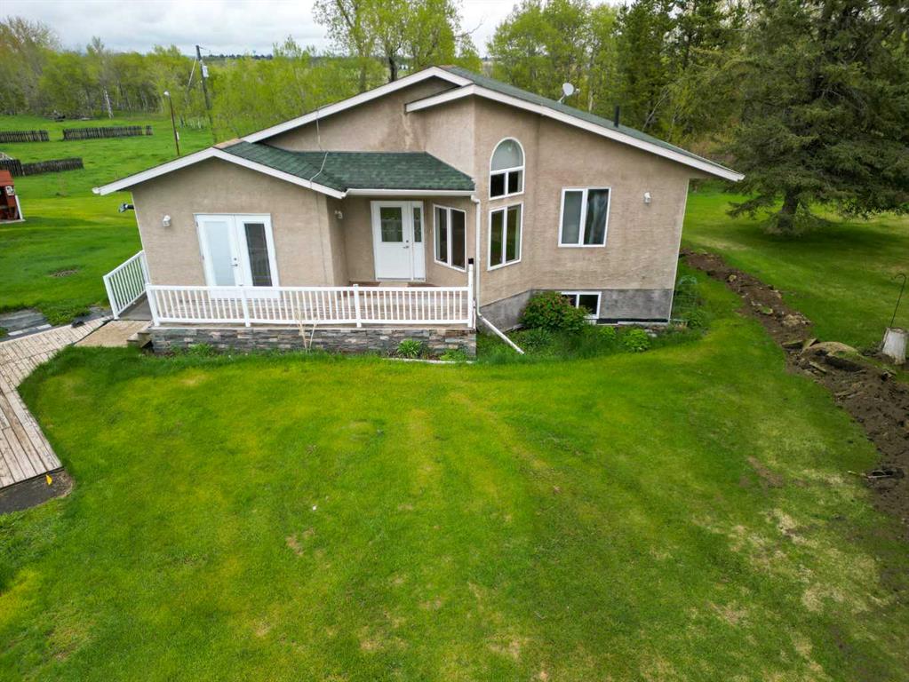 Picture of 3402 3 Township Road 392  , Rural Lacombe County Real Estate Listing