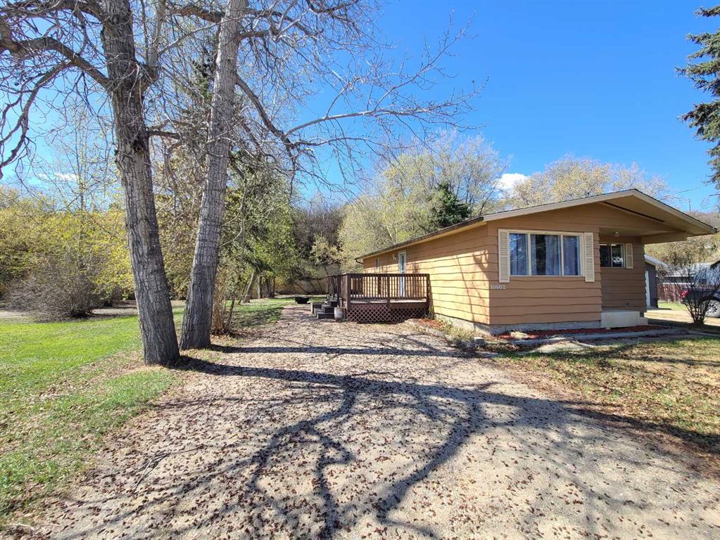 Picture of 10602 91 Street , Peace River Real Estate Listing