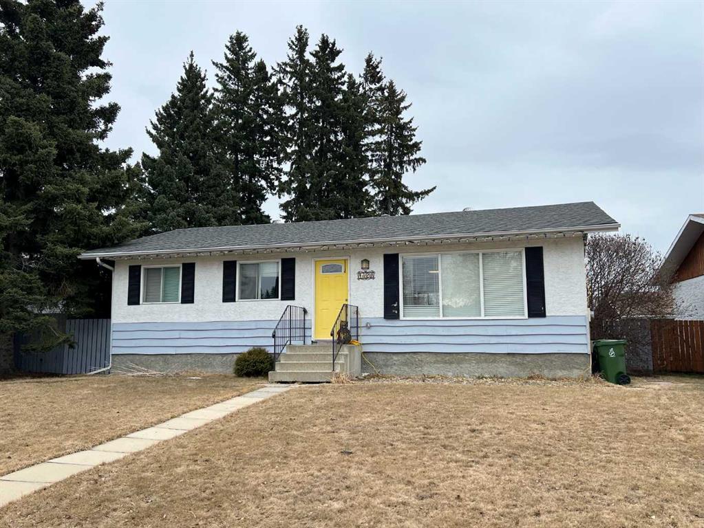 Picture of 1429 53 Street , Edson Real Estate Listing