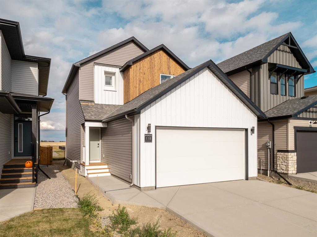 Picture of 118 Blackwolf Pass N, Lethbridge Real Estate Listing