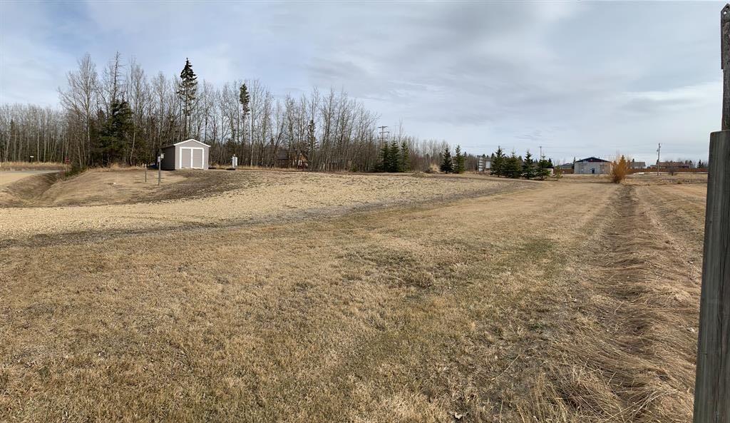 Picture of 31 Village Creek Estates  , Village at Pigeon Lake Real Estate Listing