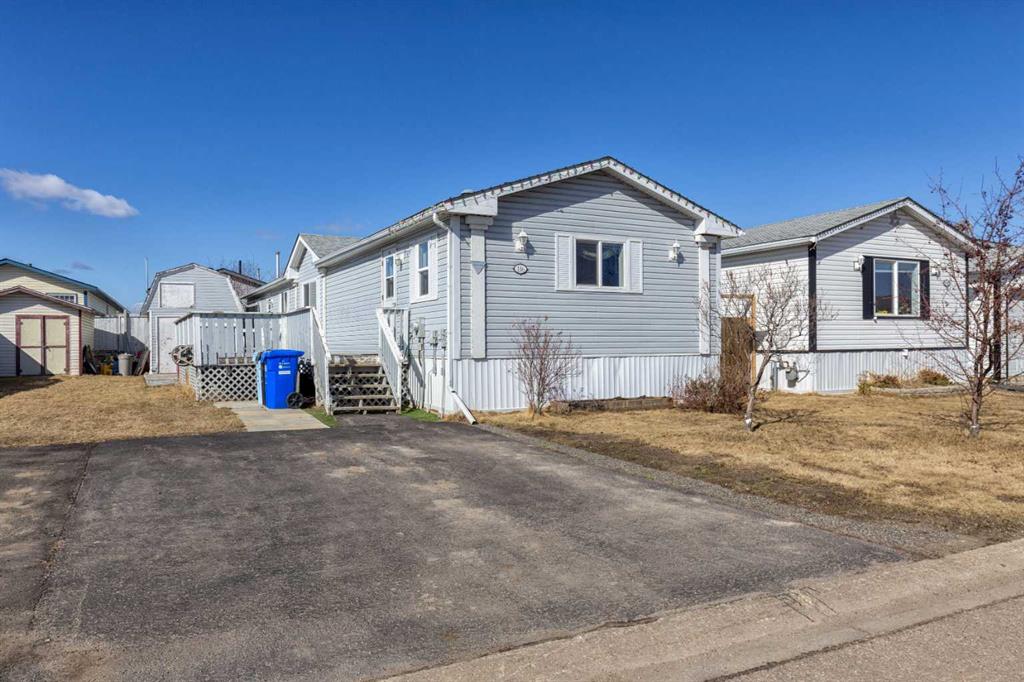 Picture of 116 Mckinlay Crescent , Fort McMurray Real Estate Listing