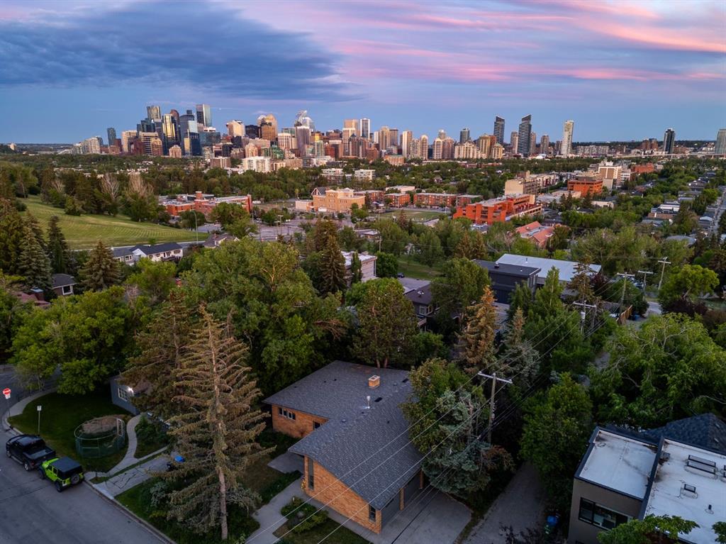 Picture of 1605 11 Avenue NW, Calgary Real Estate Listing