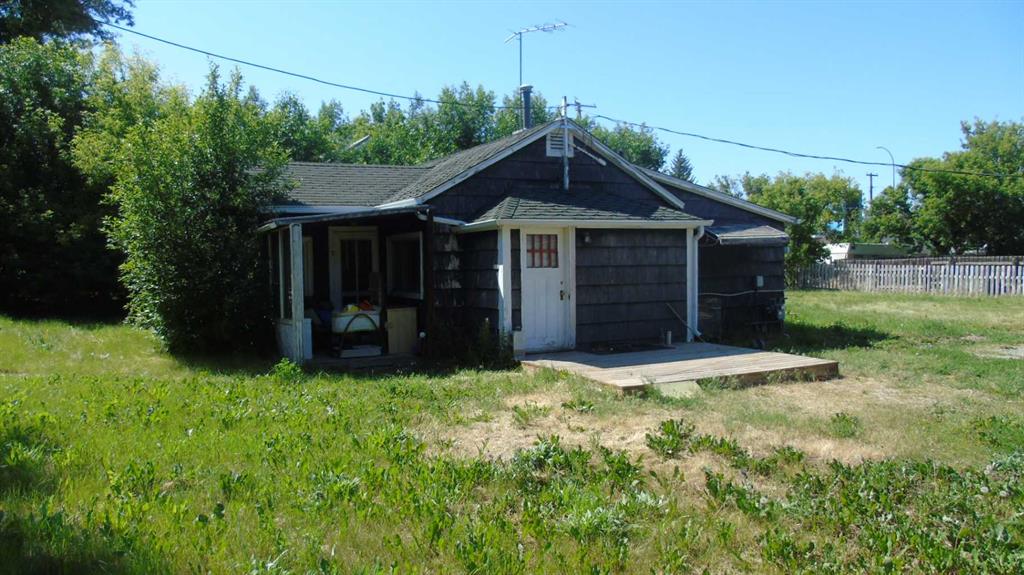 Picture of 437 22 Street , Fort Macleod Real Estate Listing