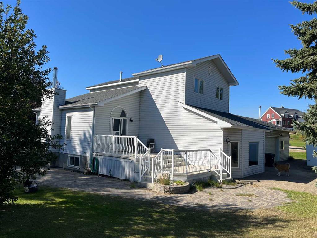 Picture of 11802 78 Street , Peace River Real Estate Listing