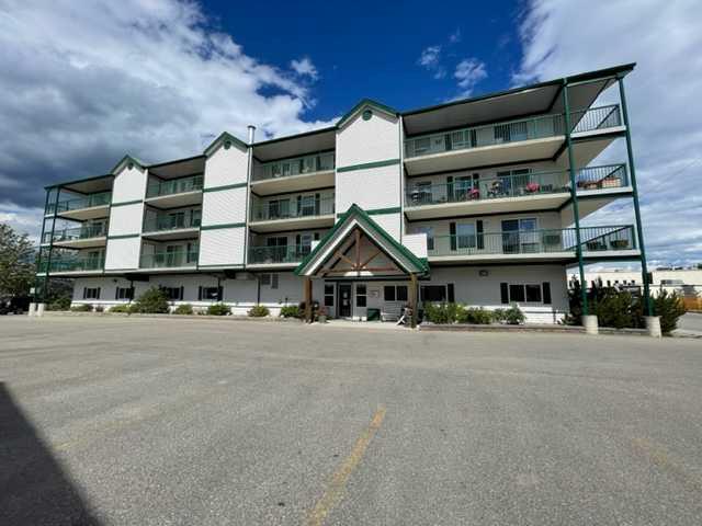 Picture of 205, 228 Pembina Avenue , Hinton Real Estate Listing