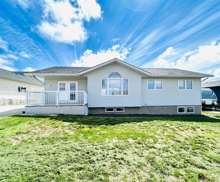 Picture of 3 Byler Place , Oyen Real Estate Listing