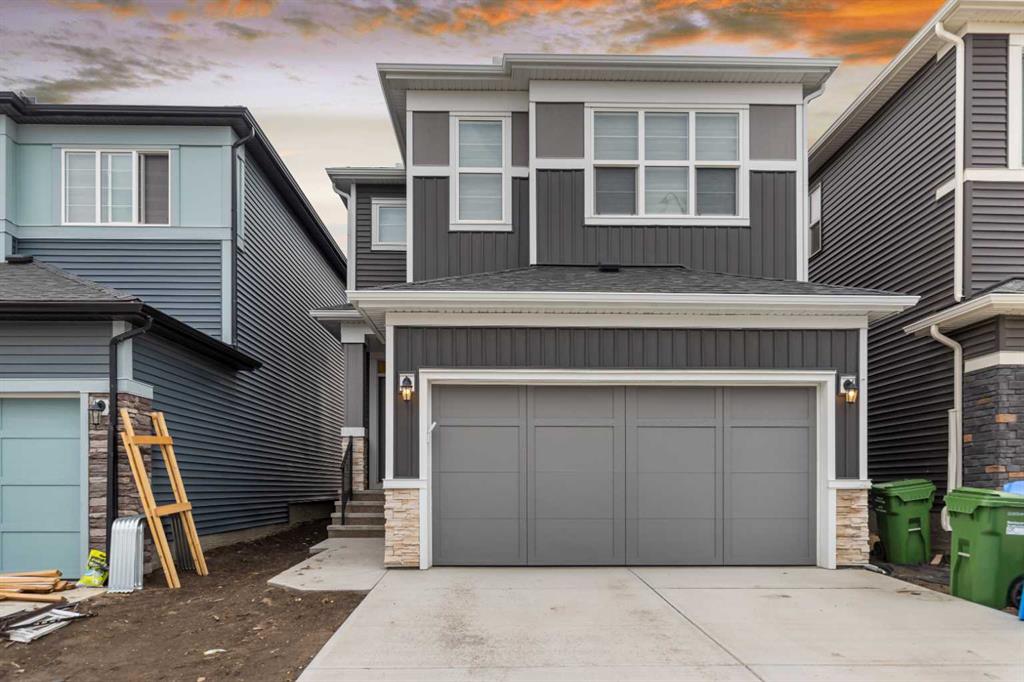 Picture of 125 Creekstone Path SW, Calgary Real Estate Listing