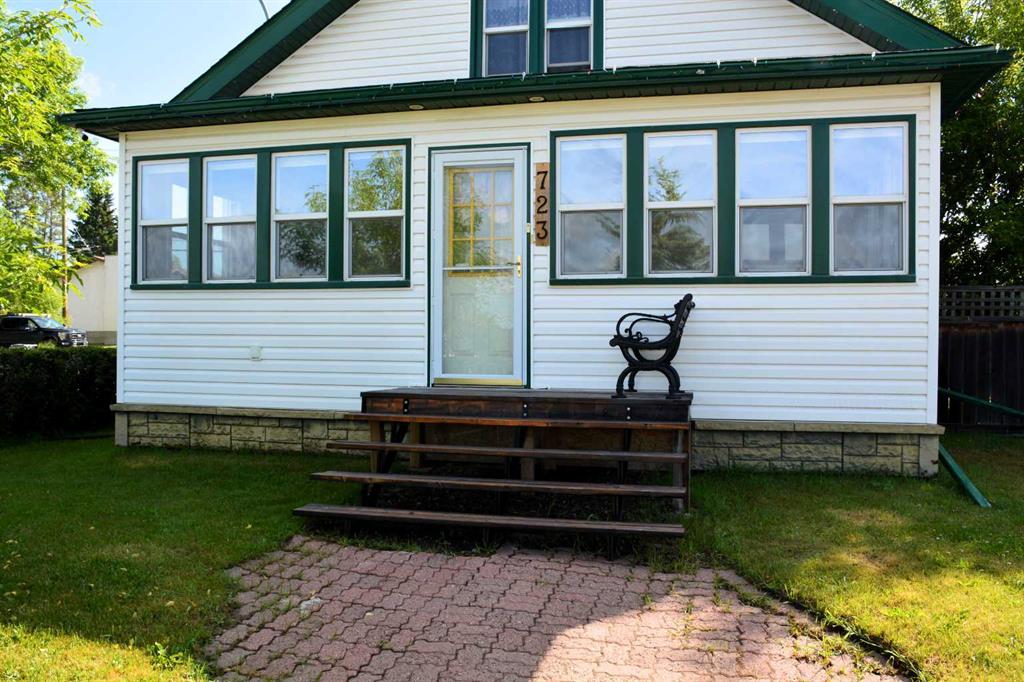 Picture of 723 50 Street  , Edson Real Estate Listing