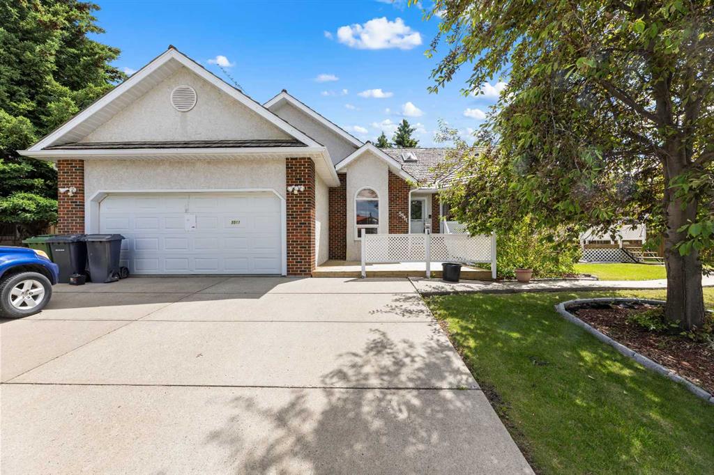 Picture of 5511 Shannon Drive , Olds Real Estate Listing