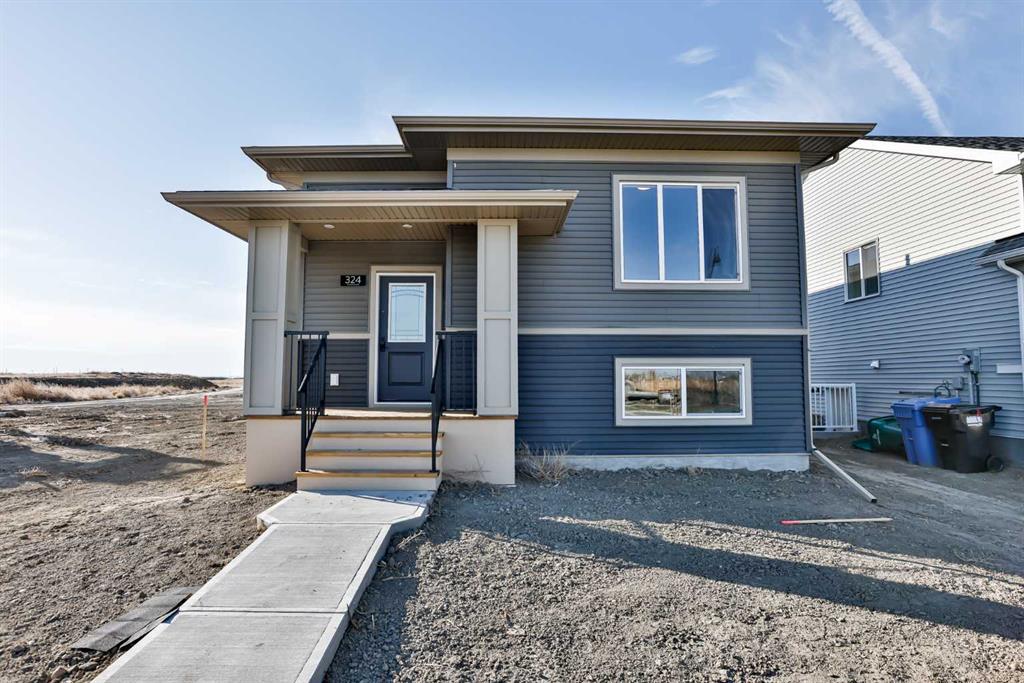 Picture of 324 Aquitania Boulevard W, Lethbridge Real Estate Listing