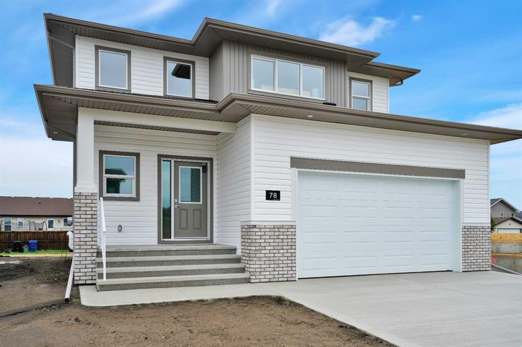 Picture of 78 Palmer Circle , Blackfalds Real Estate Listing