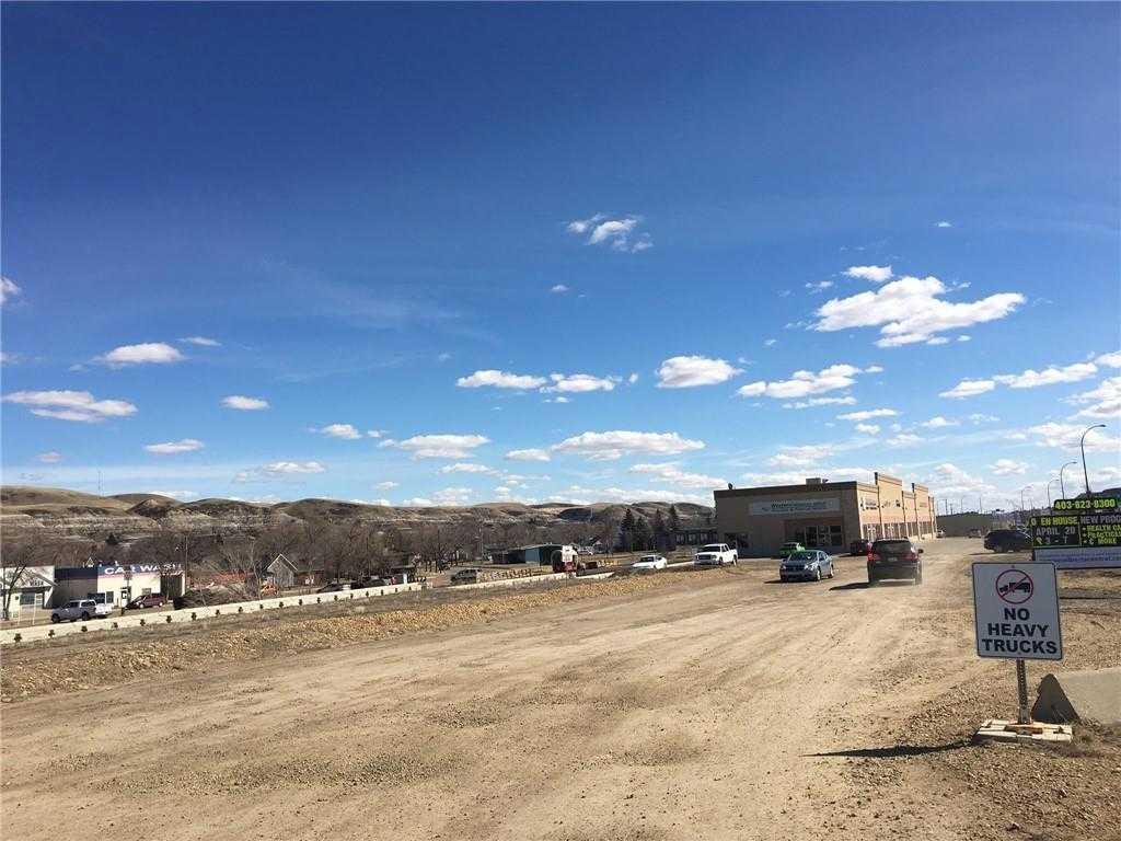 Picture of 200 South Railway Avenue E, Drumheller Real Estate Listing