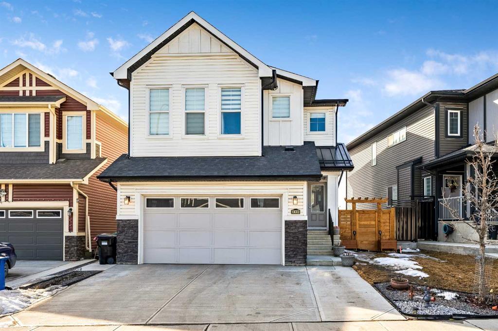 Picture of 240 Lucas Crescent NW, Calgary Real Estate Listing