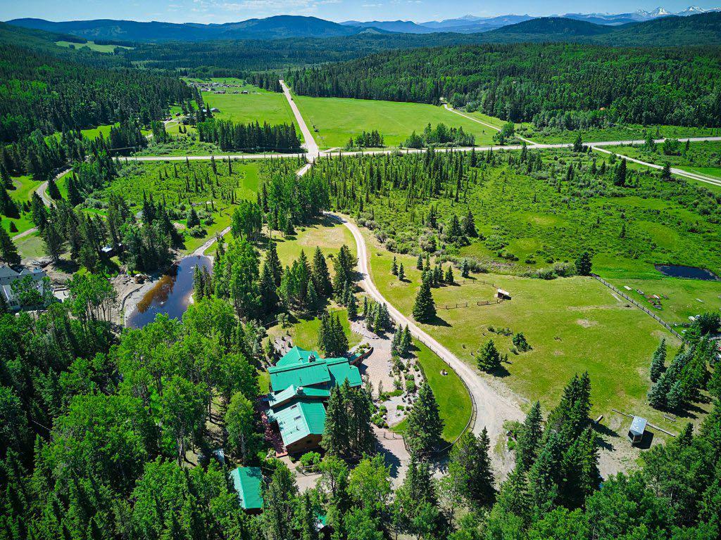 Picture of 53096 Township Road 232  , Bragg Creek Real Estate Listing