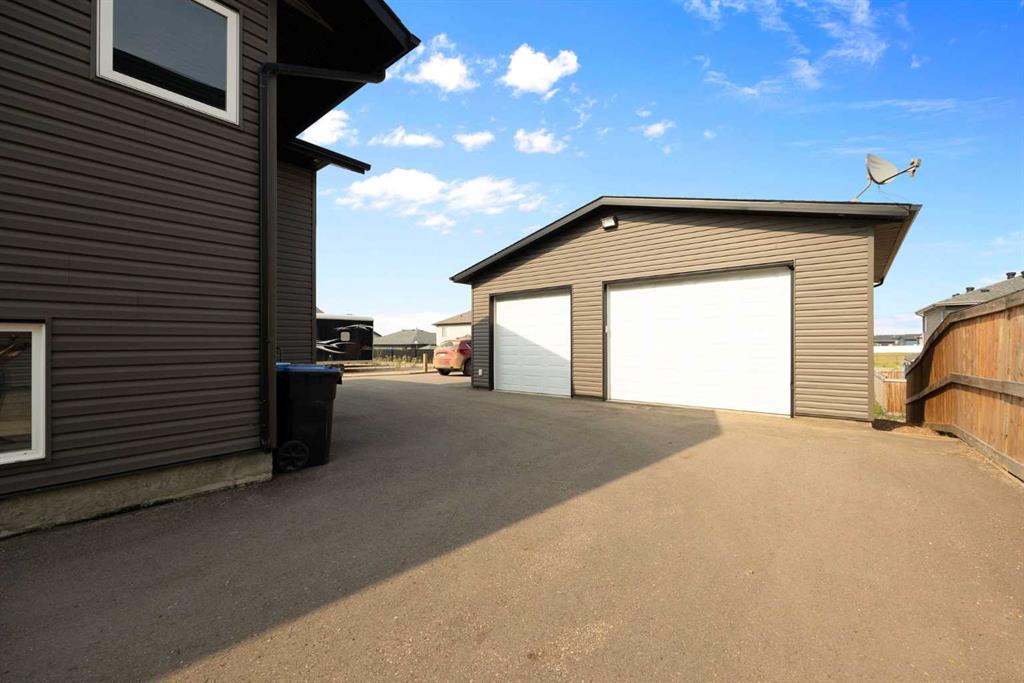 Picture of 188 Beacon Hill Drive , Fort McMurray Real Estate Listing