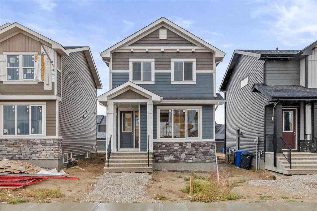 Picture of 68 Shale Avenue , Cochrane Real Estate Listing