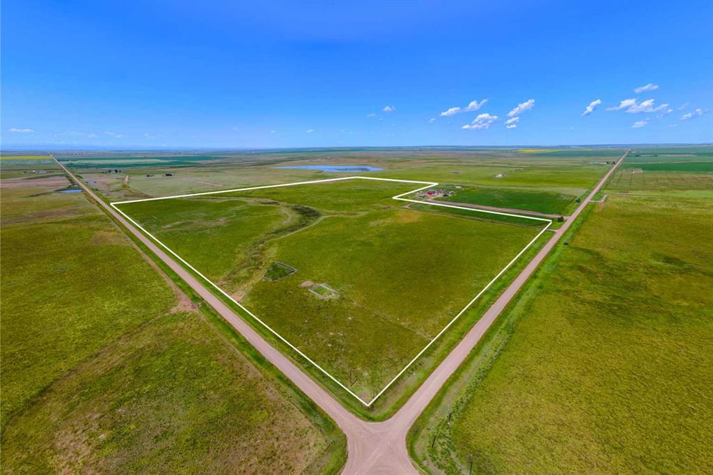 Picture of 182020 Range Road 254  , Rural Vulcan County Real Estate Listing