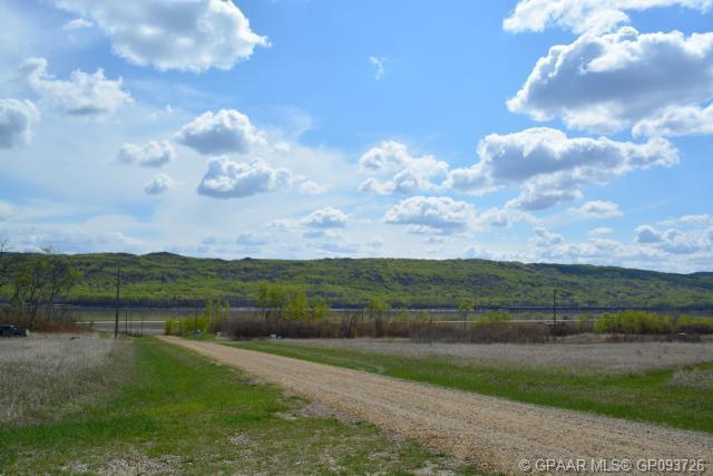 Picture of 17 Deer Meadows  , Rural Peace No. 135, M.D. of Real Estate Listing