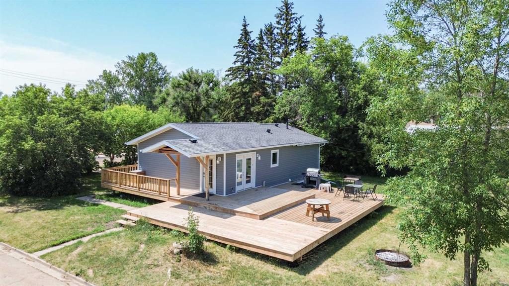 Picture of 4302 50 Avenue , Stettler Real Estate Listing