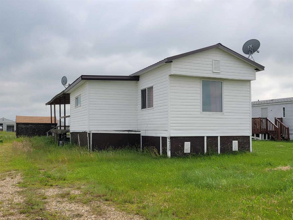 Picture of 9715 102 Street , Nampa Real Estate Listing