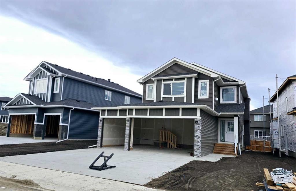 Picture of 1435 Scarlett Ranch Boulevard , Carstairs Real Estate Listing