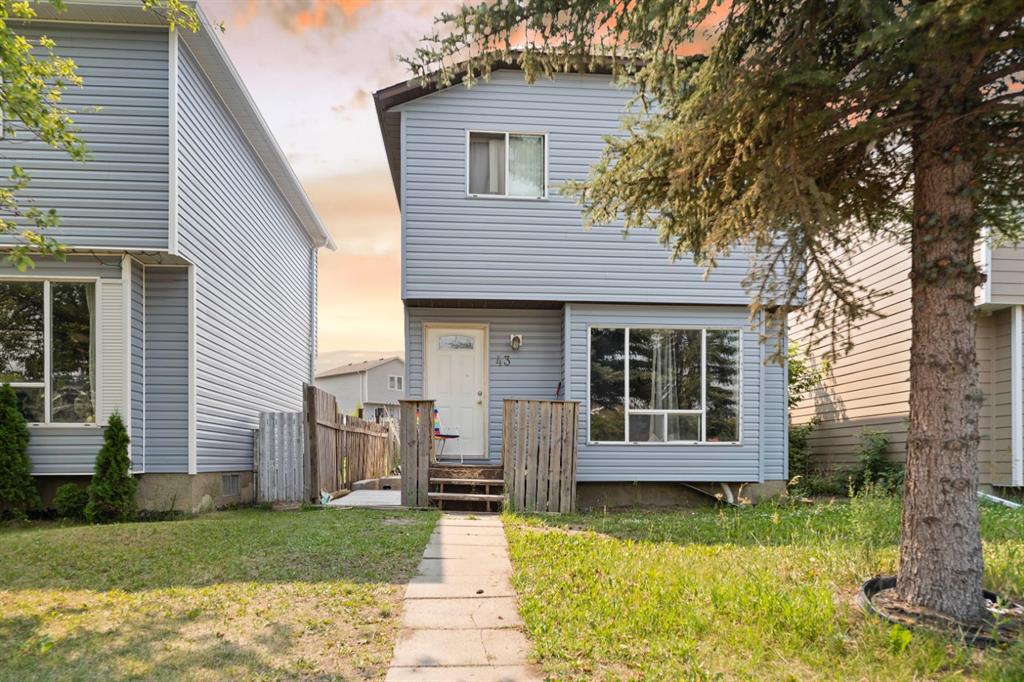 Picture of 43 Martindale Boulevard NE, Calgary Real Estate Listing