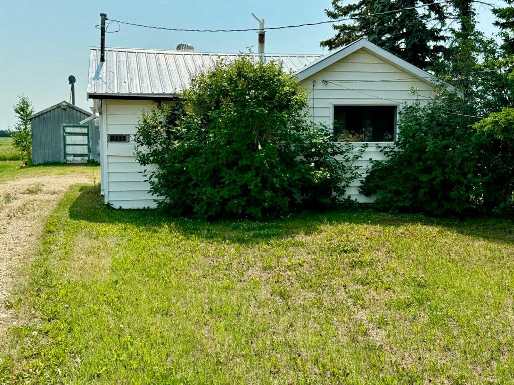 Picture of 5111 48th Avenue  , Girouxville Real Estate Listing