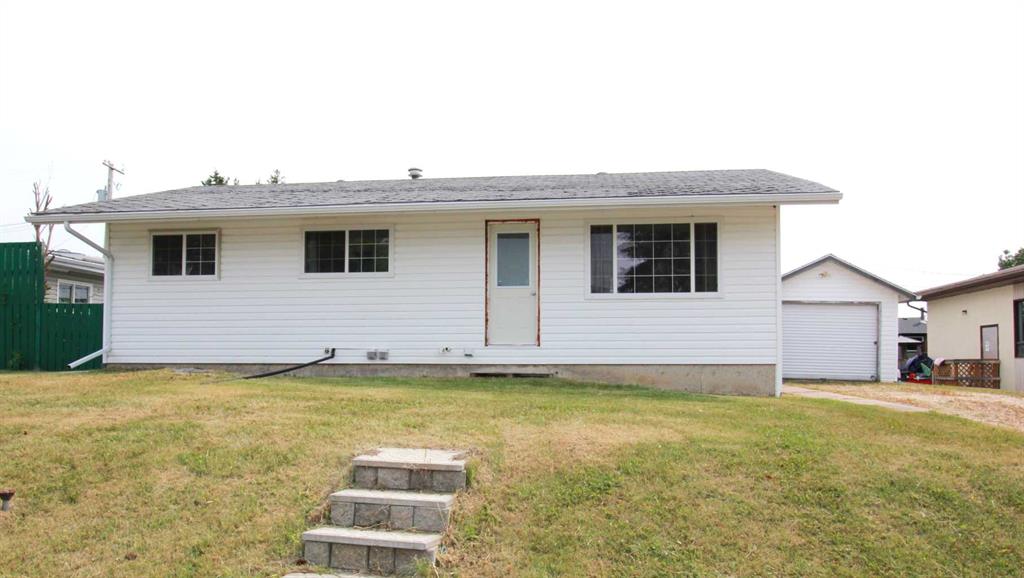 Picture of 4810 55 Avenue , Valleyview Real Estate Listing