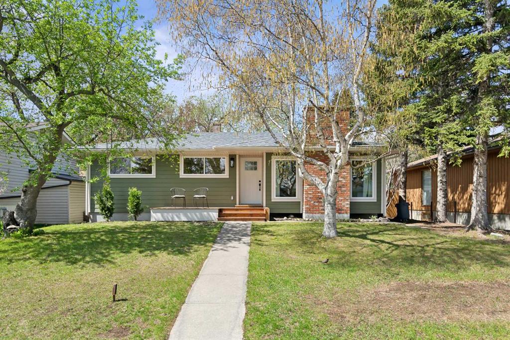 Picture of 8223 4A Street SW, Calgary Real Estate Listing