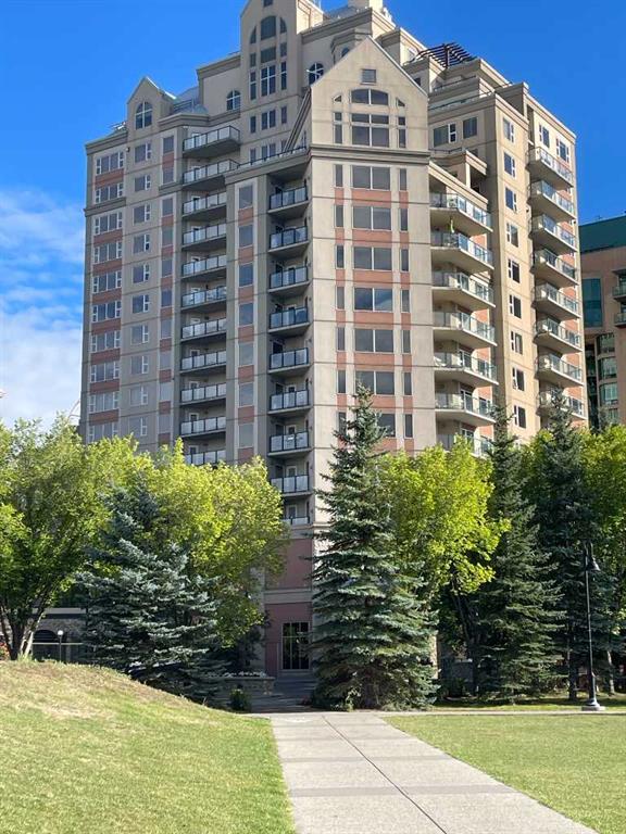 Picture of 205, 200 La Caille Place SW, Calgary Real Estate Listing